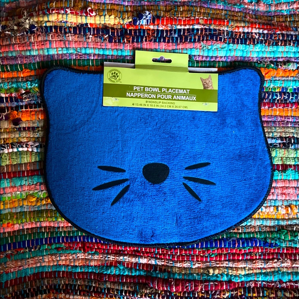 NWT Food Bowl Placement Blue Cat Mat - Picture 2 of 4